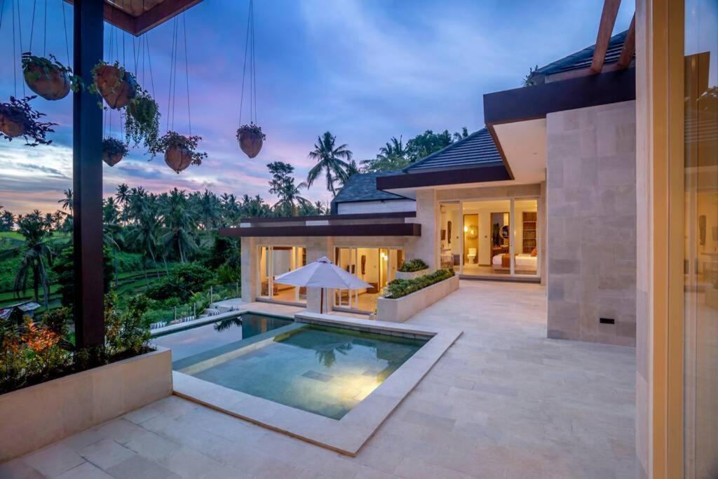 Villa White Lotus By Balisuperhost ウブド エクステリア 写真